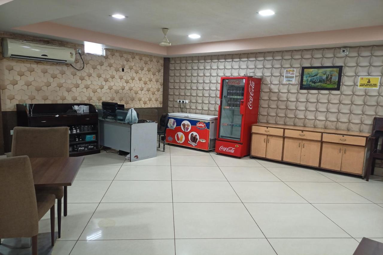 Hotel Jmd International Katihar Extérieur photo