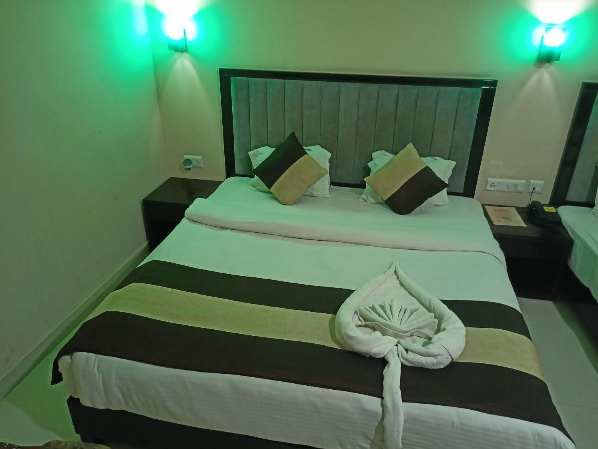 Hotel Jmd International Katihar Extérieur photo